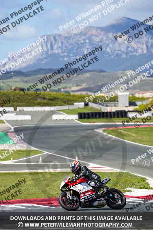 Circuito de Navarra;Spain;event digital images;motorbikes;no limits;peter wileman photography;trackday;trackday digital images